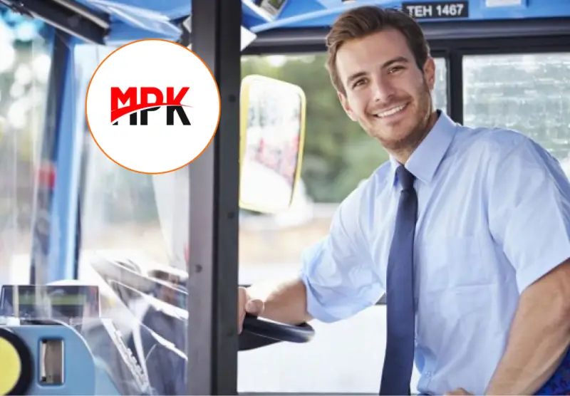 Водій міського автобуса MPK